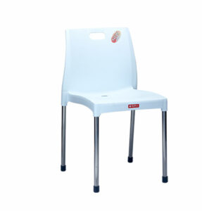 KURSI PLASTIK UNTUK CAFE, COFFEE SHOP, RUMAH MAKAN & RESTORAN | LION STAR EC-39 SORRENTO CHAIR: Solusi Kursi Plastik Modern untuk Cafe, Coffee Shop, Rumah Makan & Restoran