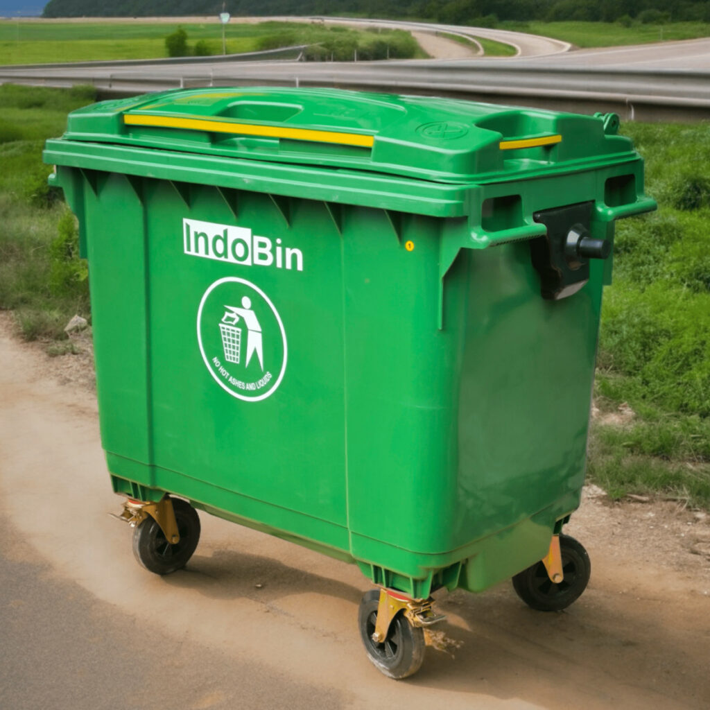 TEMPAT SAMPAH BESAR PLASTIK 660 LITER INDOBIN TIPE 660B-3 + RODA: Tempat Sampah Jumbo 660 Liter Berkualitas Industri untuk Pengelolaan Sampah yang Lebih Efisien