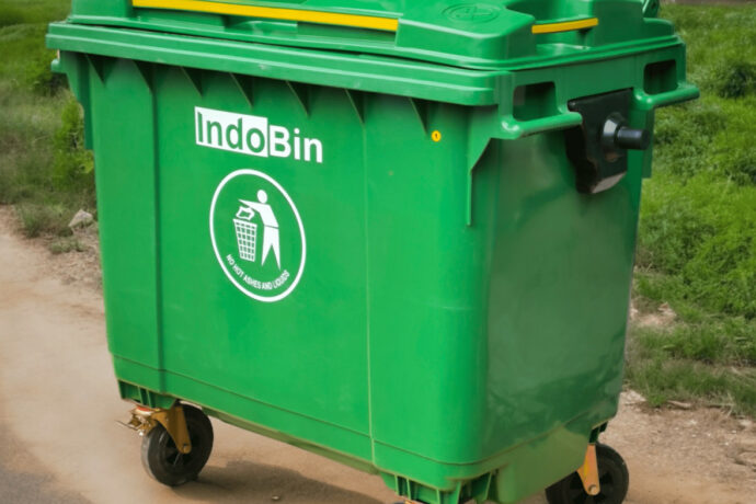 TEMPAT SAMPAH BESAR PLASTIK 660 LITER INDOBIN TIPE 660B-3 + RODA: Tempat Sampah Jumbo 660 Liter Berkualitas Industri untuk Pengelolaan Sampah yang Lebih Efisien